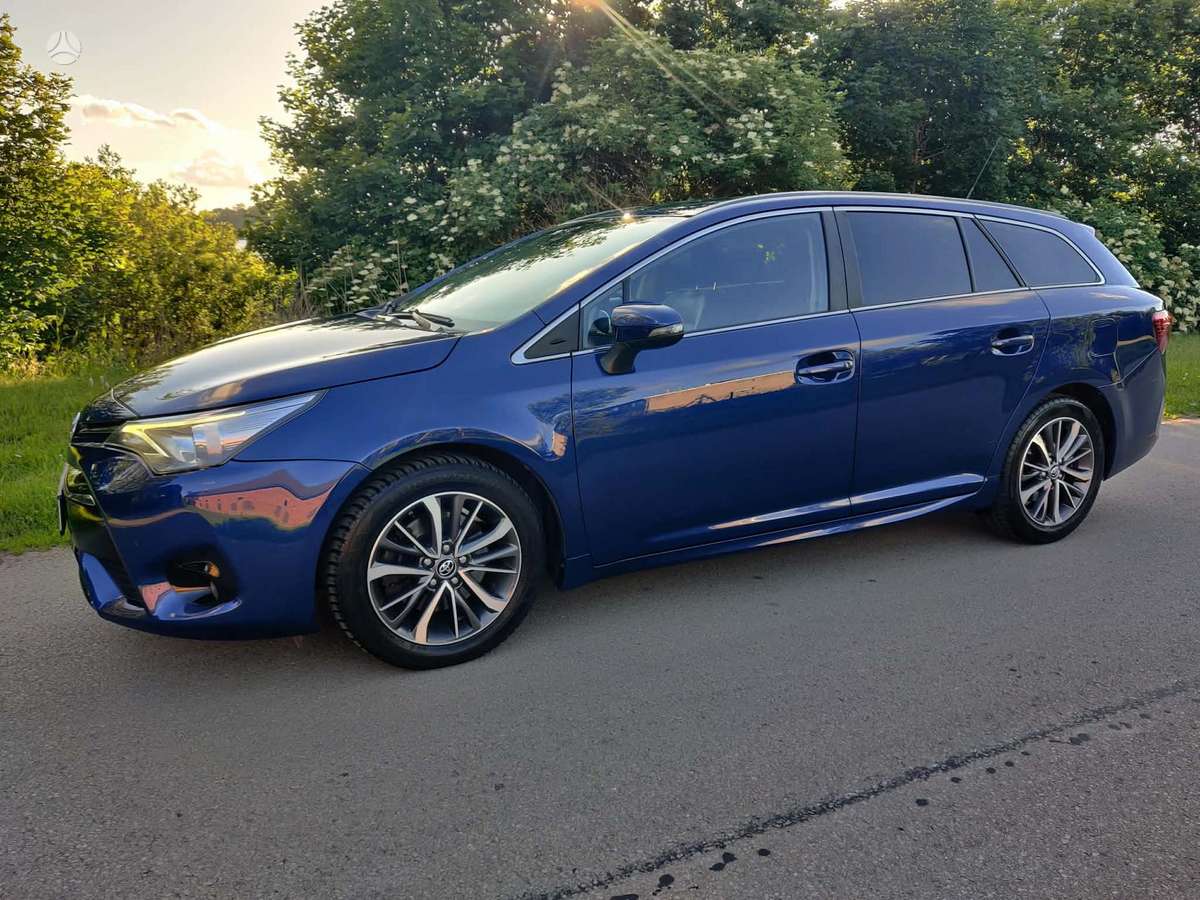Toyota Avensis - 6