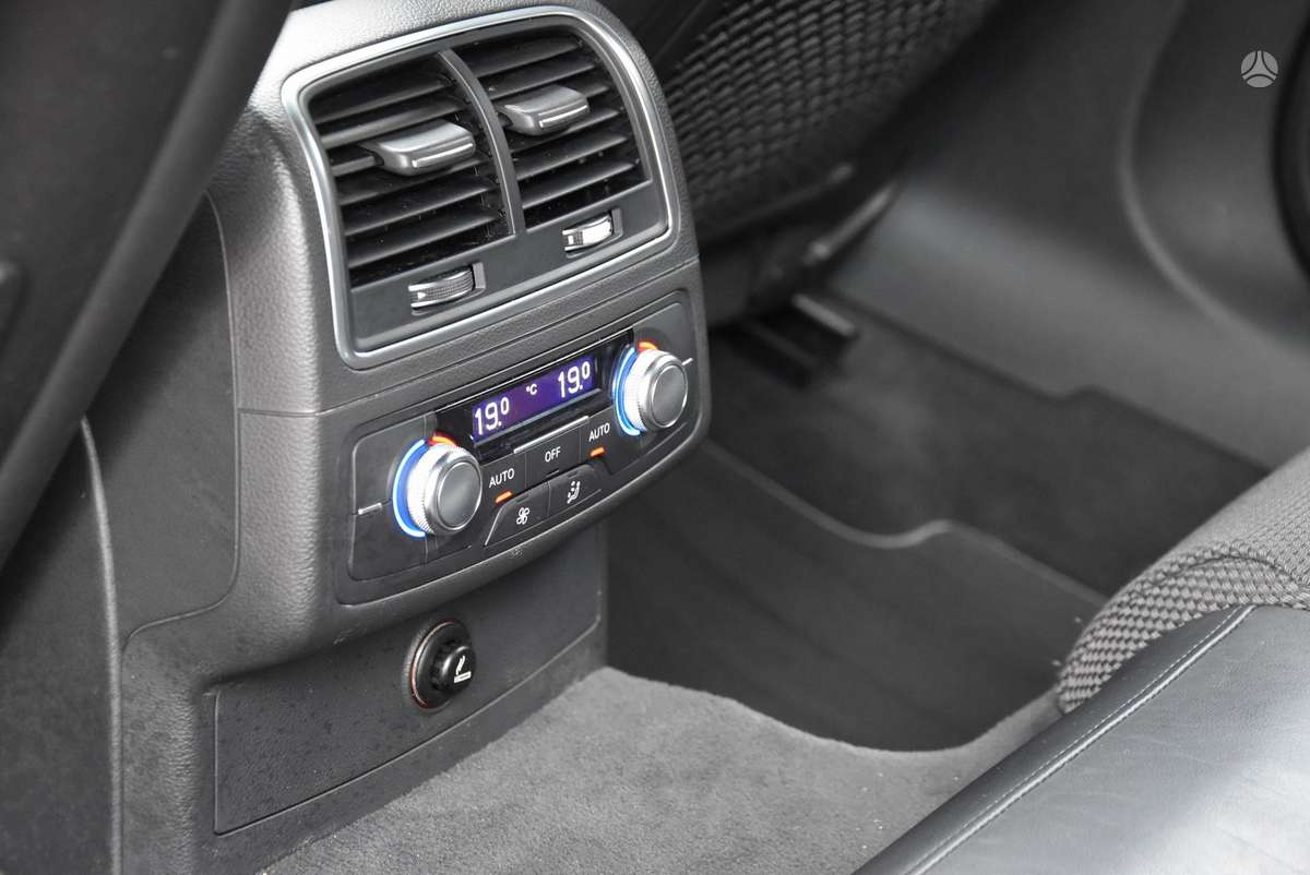 Audi A6, 2.0 l., Универсал
