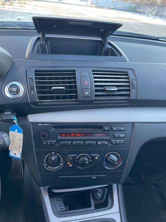 BMW 1 serija