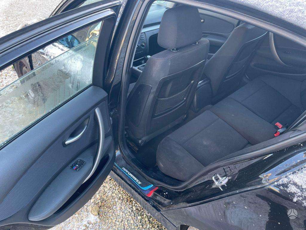 BMW 1 serija