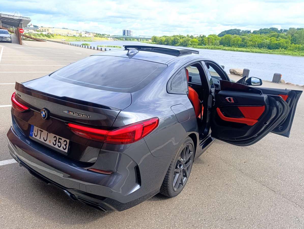 BMW M235 Gran Coupe , 2.0 l., Седан