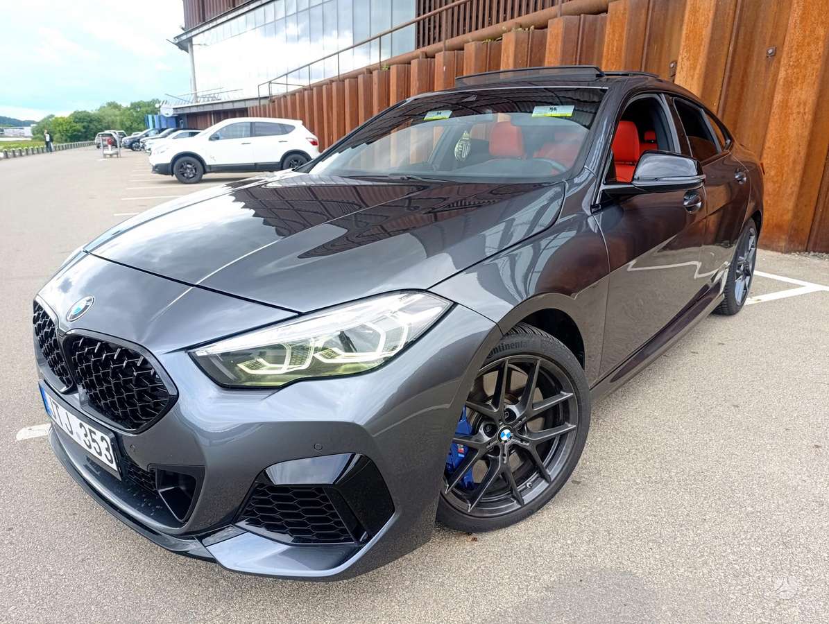BMW M235 Gran Coupe , 2.0 l., Седан