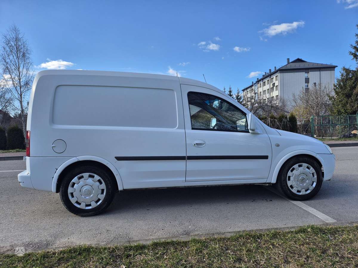 Opel Combo, 1.7 l., Минивэн