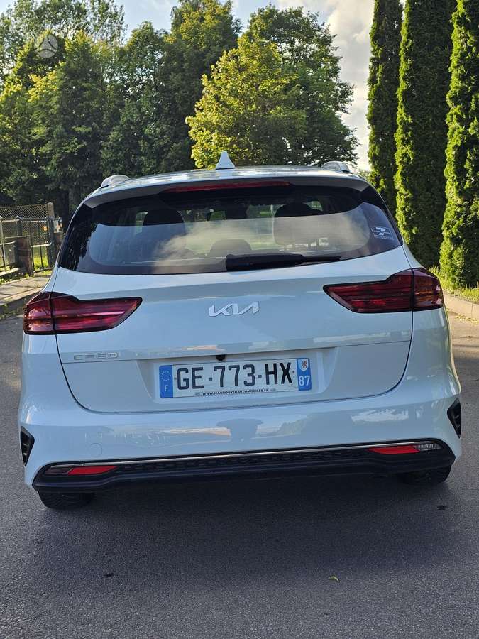 Kia Ceed, 1.6 l., Универсал