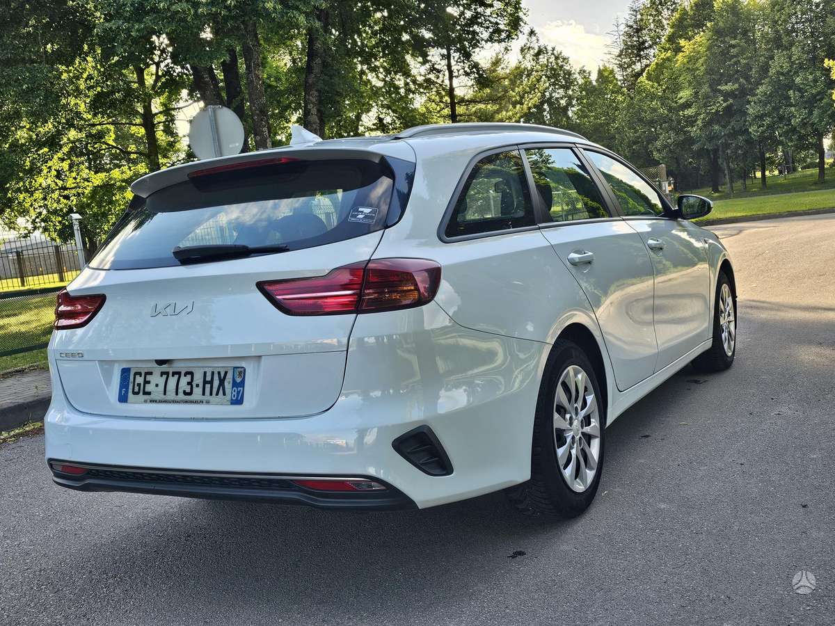 Kia Ceed, 1.6 l., Универсал
