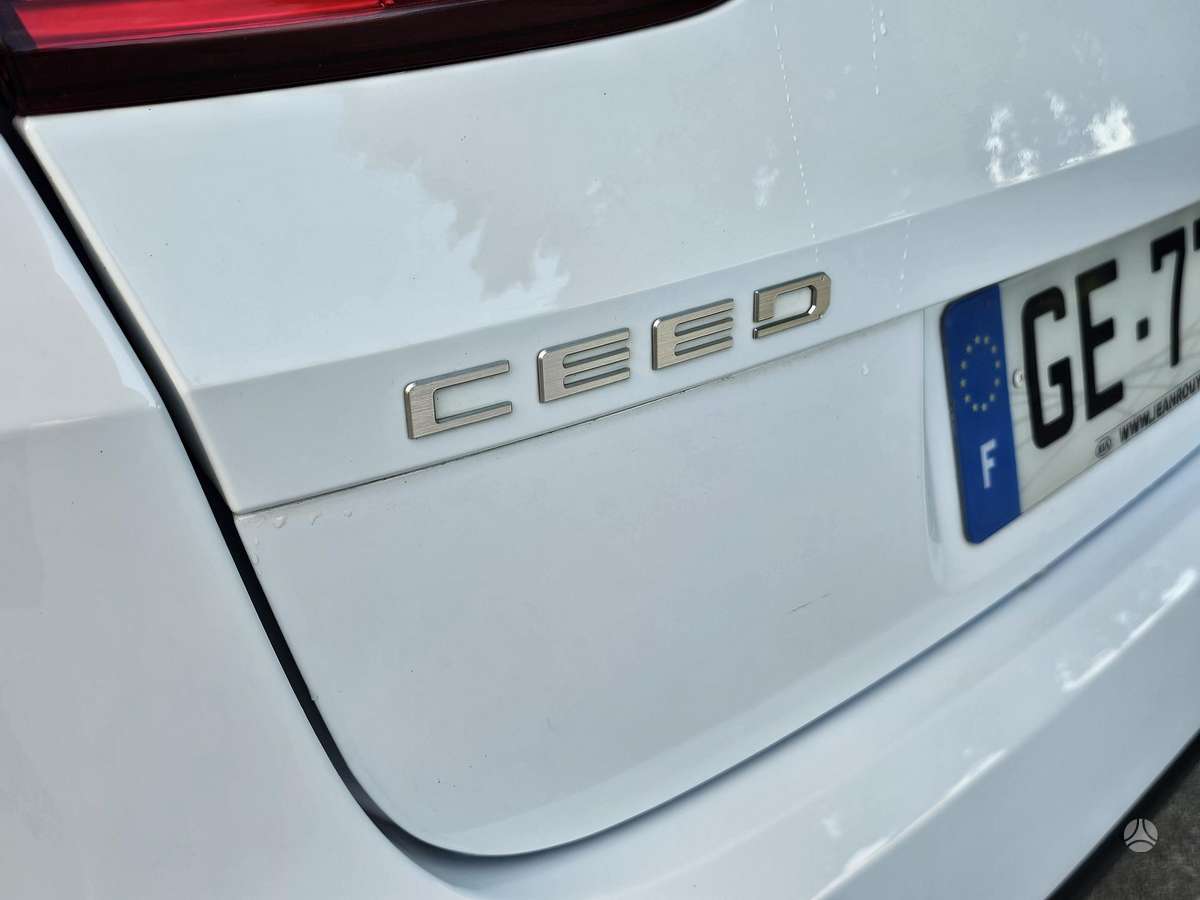Kia Ceed, 1.6 l., Универсал