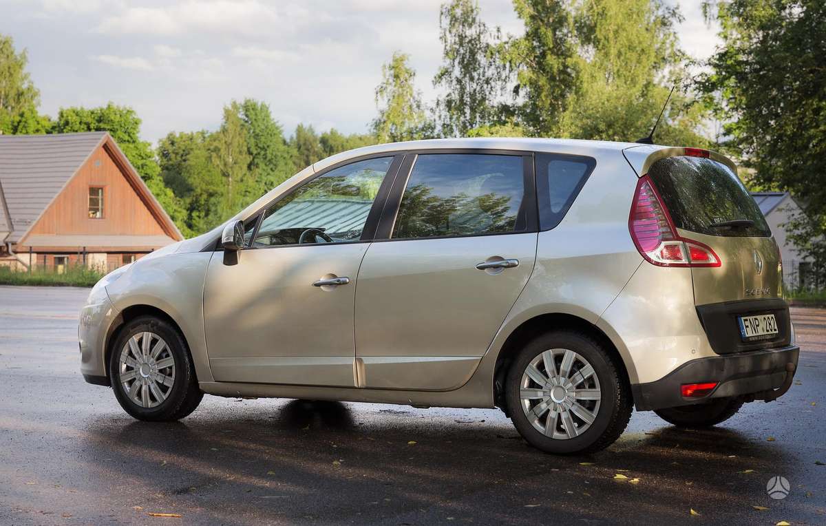 Renault Scenic, 1.5 l., Минивэн