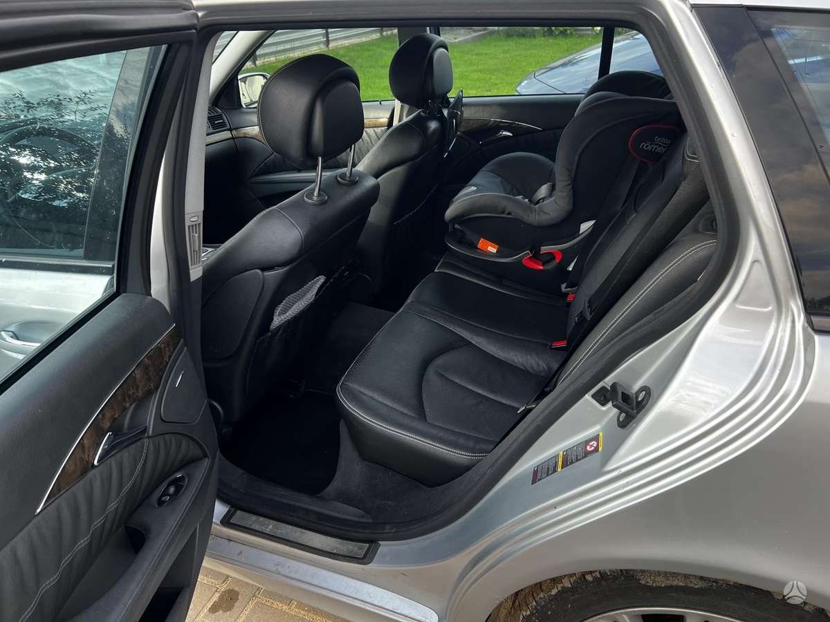 Mercedes-Benz E320, 3.0 l., Универсал