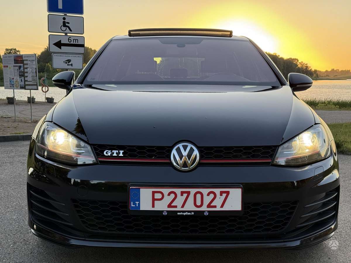 Volkswagen Golf, 2.0 l., hatchback