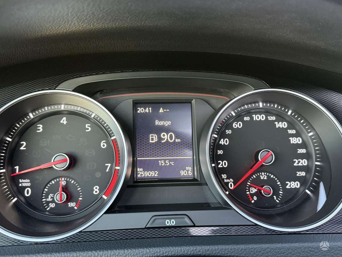 Volkswagen Golf, 2.0 l., hatchback