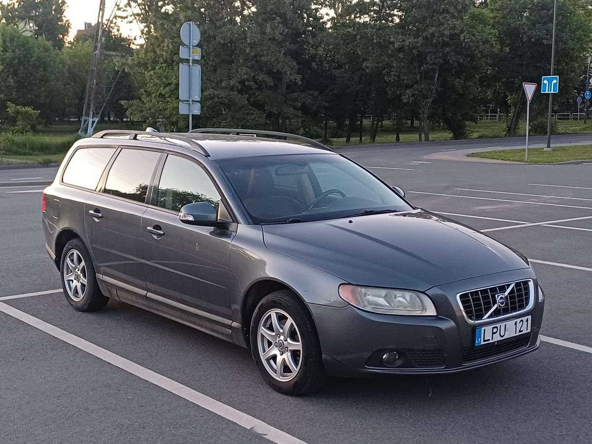 Volvo V70, 2.0 l., Универсал