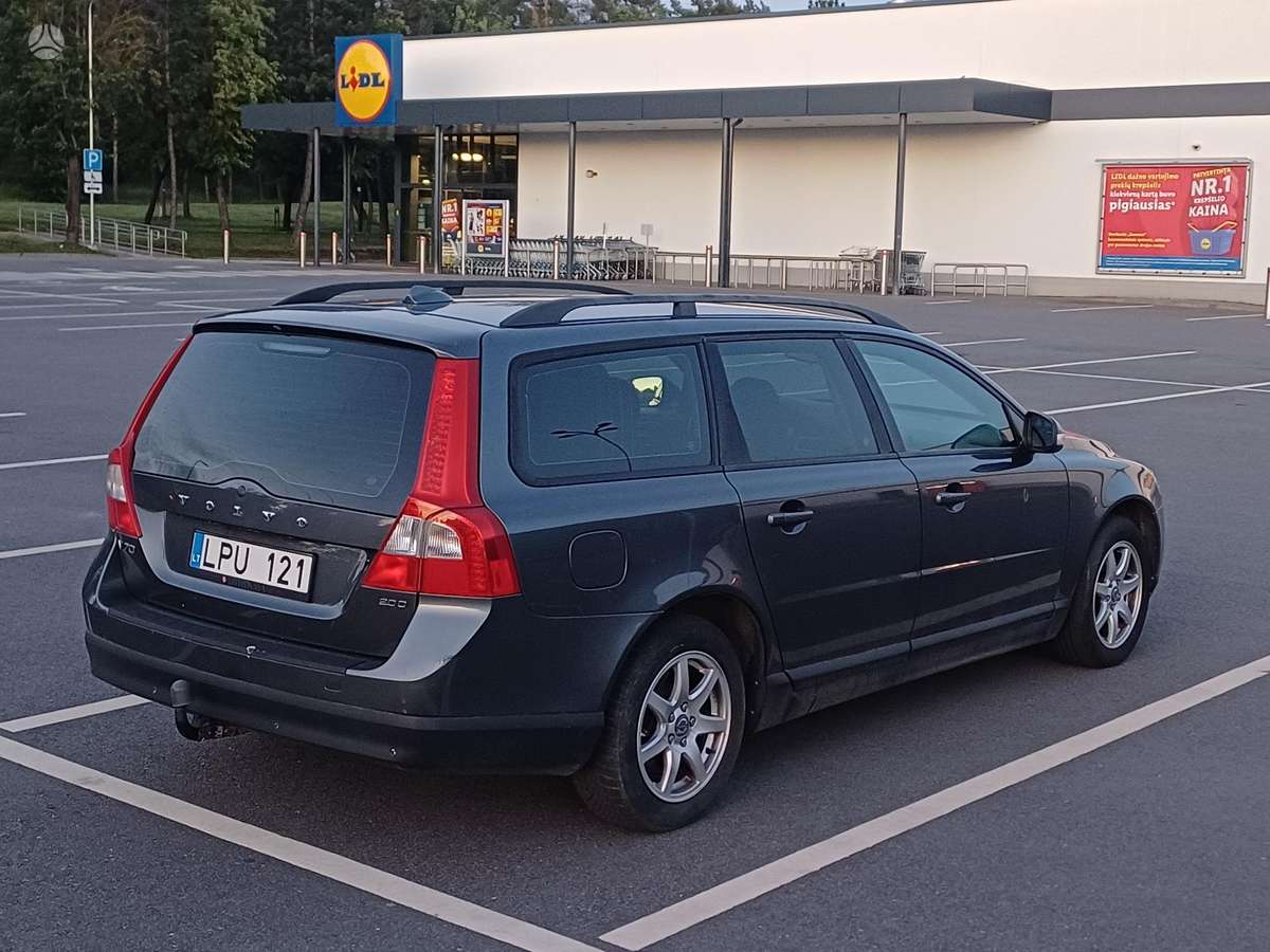 Volvo V70, 2.0 l., Универсал