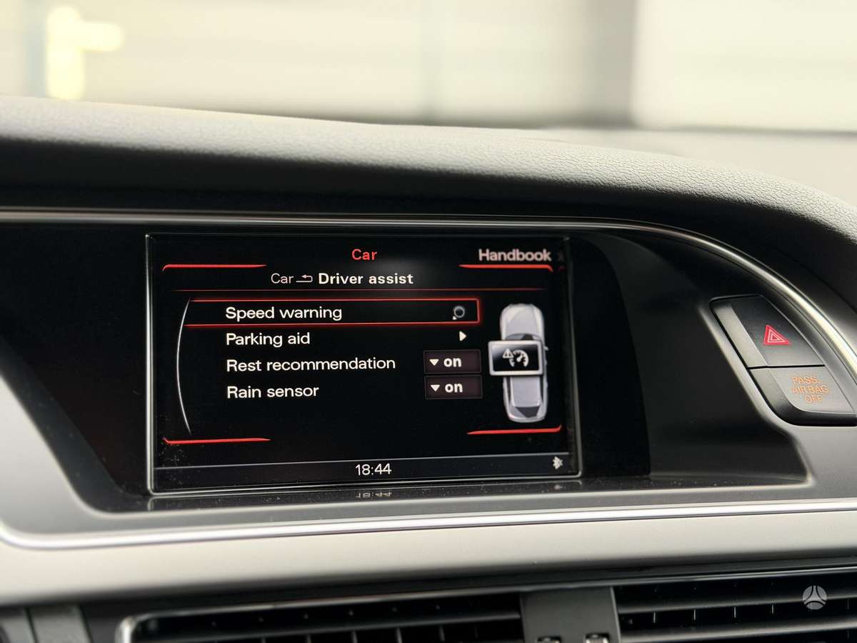 Audi A4, 2.0 l., universalas