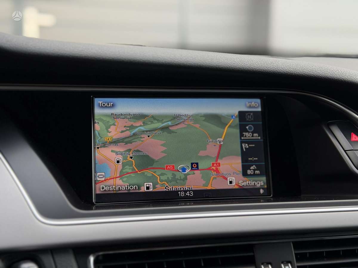 Audi A4, 2.0 l., universalas