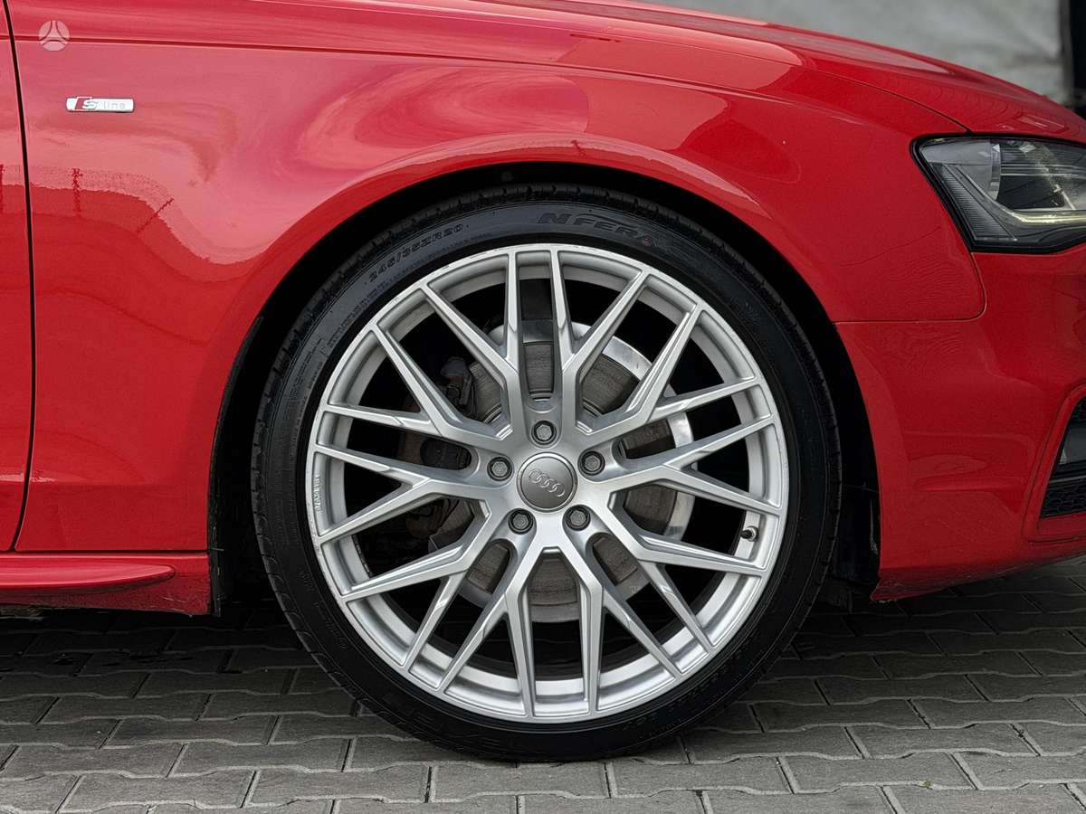 Audi A4, 2.0 l., universalas