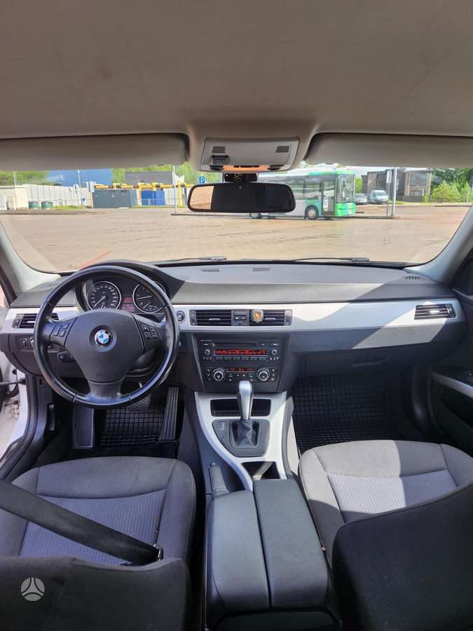 BMW 330, 3.0 l., Универсал