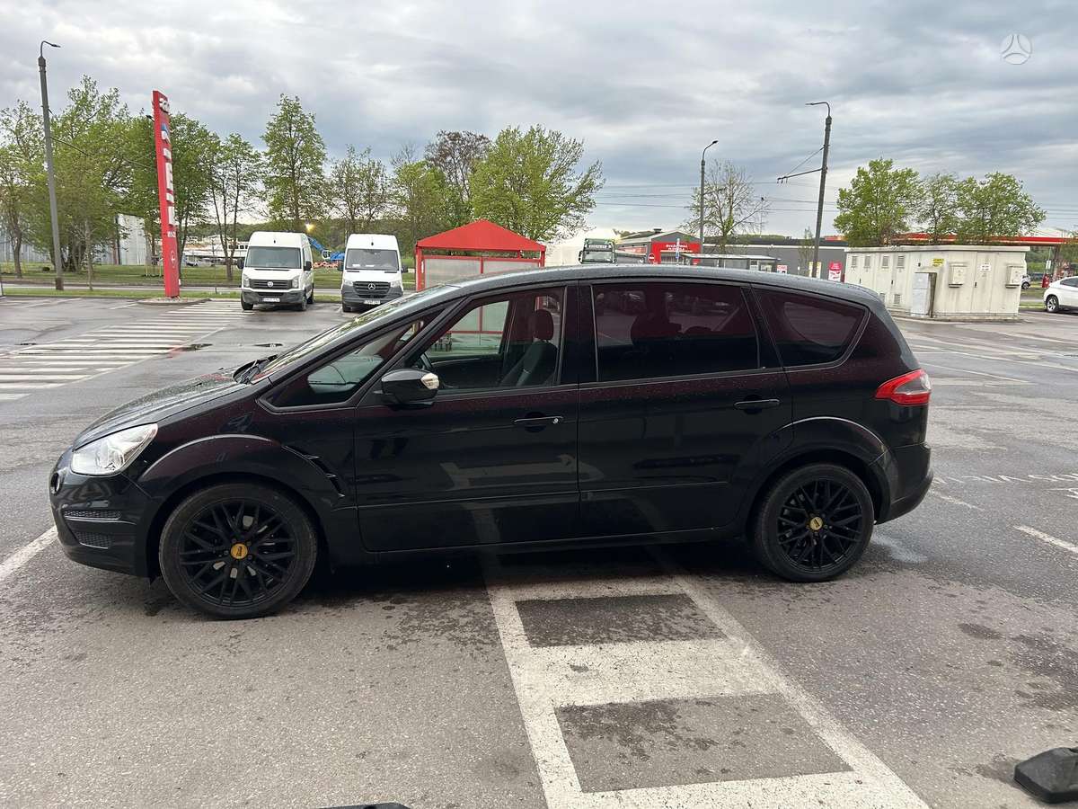 Ford S-MAX, saloon / sedan