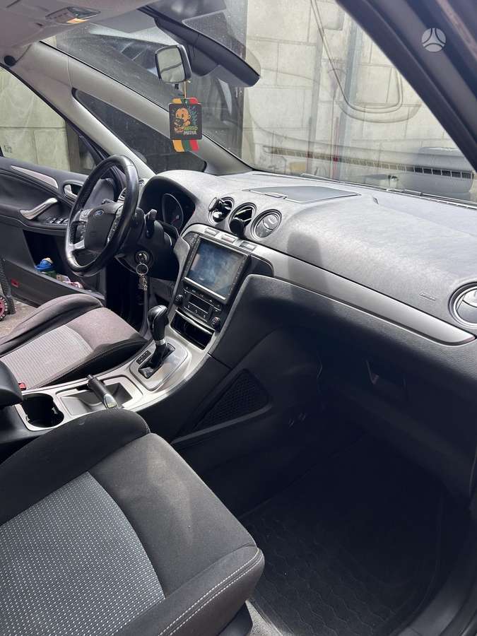 Ford S-MAX, saloon / sedan