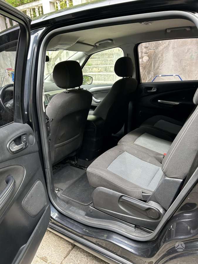 Ford S-MAX, saloon / sedan