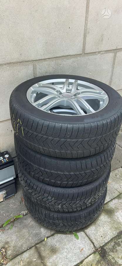 Ford S-MAX, Седан