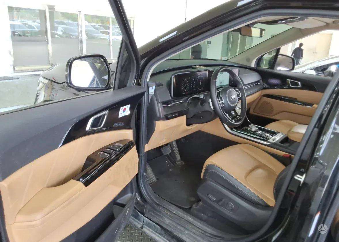Kia Carnival, 2.2 l., Минивэн