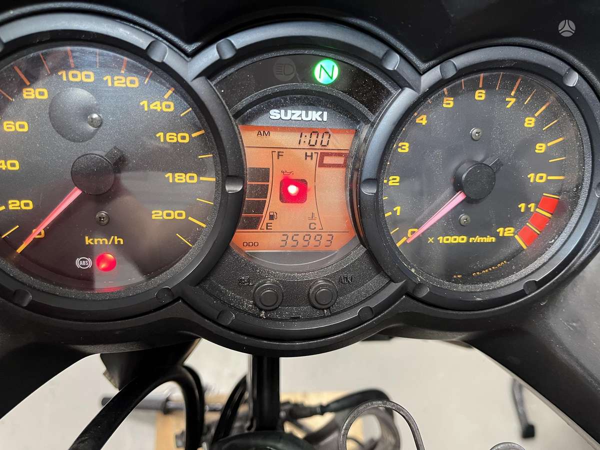 Suzuki DL (V-Strom), enduro / adventure