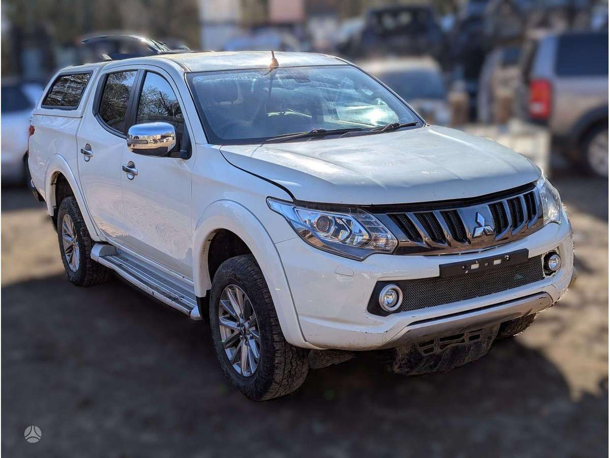 Mitsubishi L200 двигатель