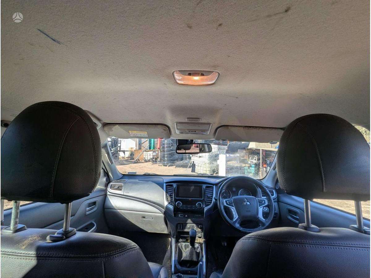 Mitsubishi L200 двигатель