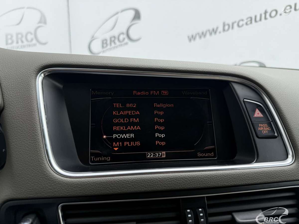 Audi Q5, 3.2 l., Внедорожник / Кроссовер