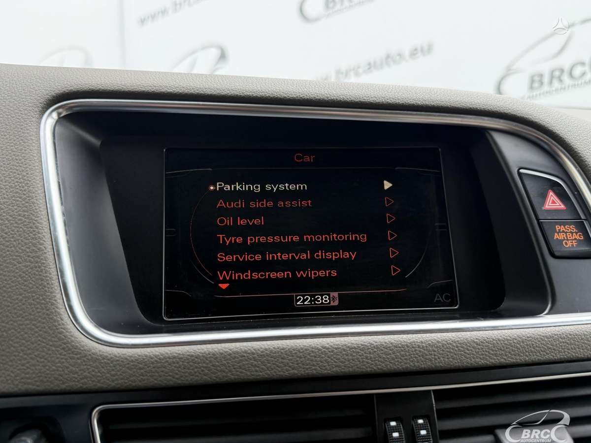 Audi Q5, 3.2 l., Внедорожник / Кроссовер
