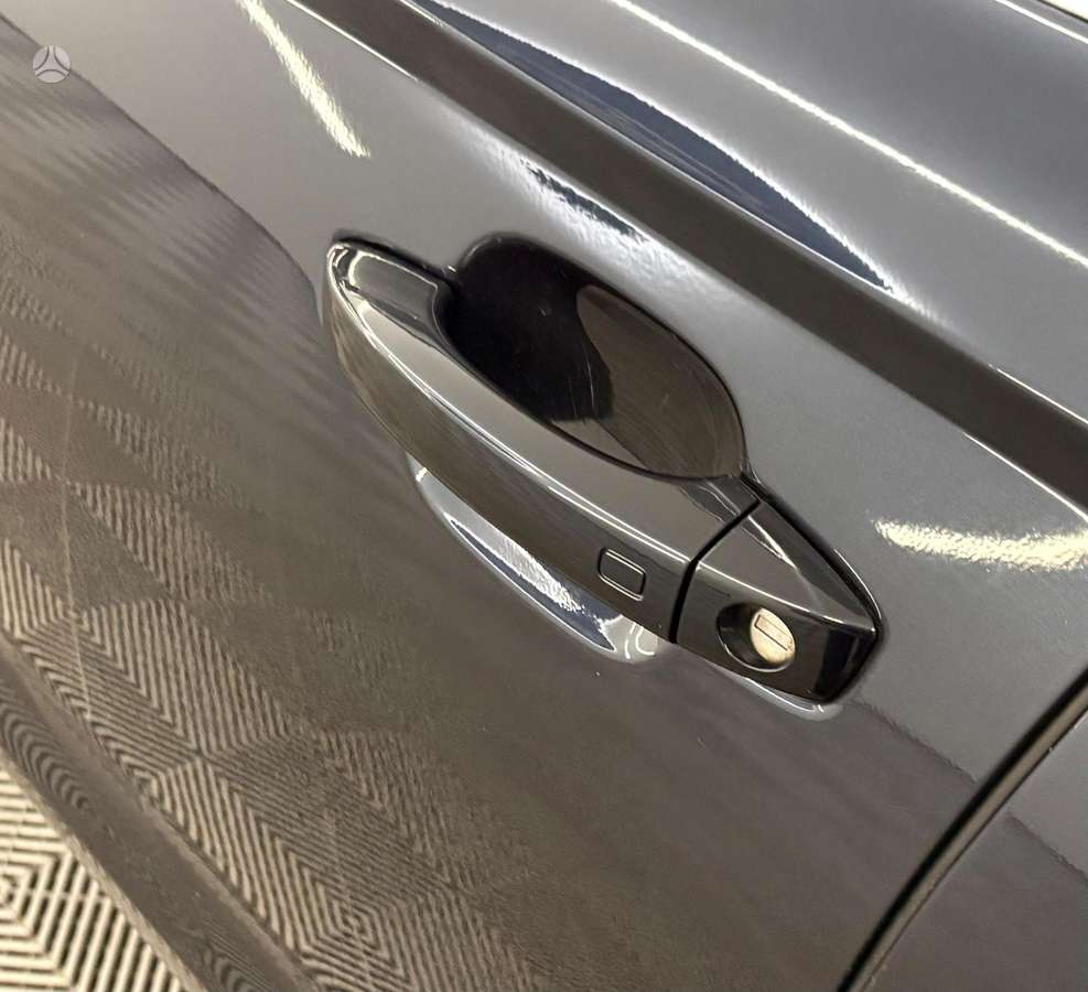 Audi A6, 3.0 l., universalas