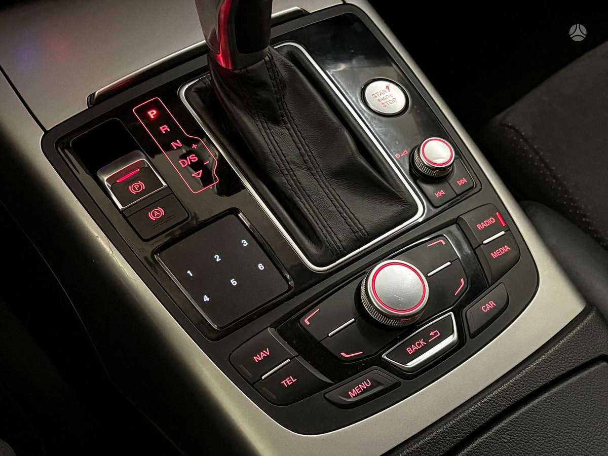 Audi A6, 3.0 l., universalas