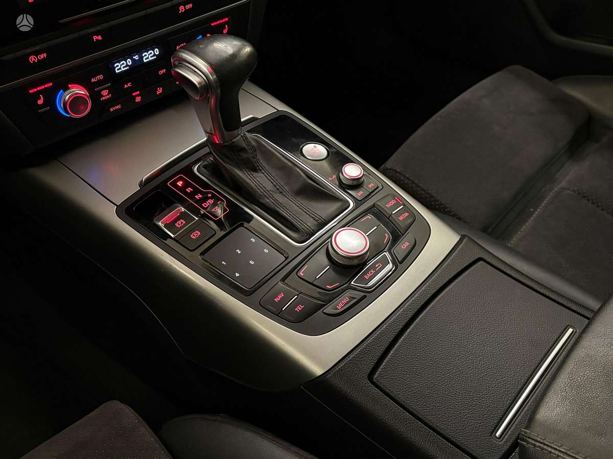 Audi A6, 3.0 l., universalas