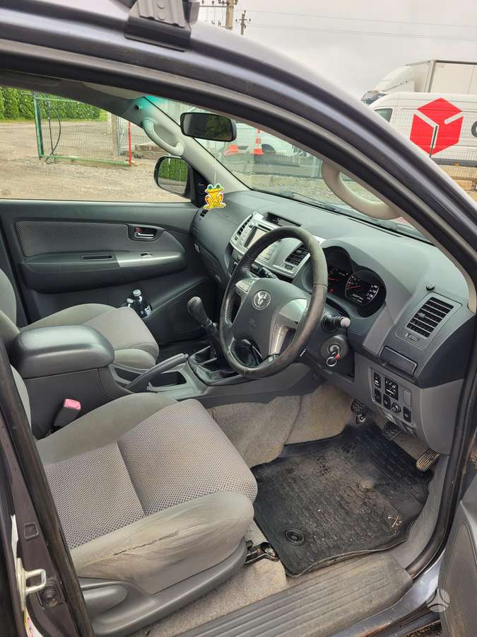 Toyota Hilux