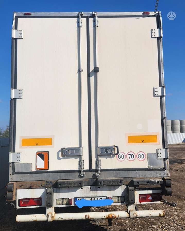 Krone SDR27, refrigerated