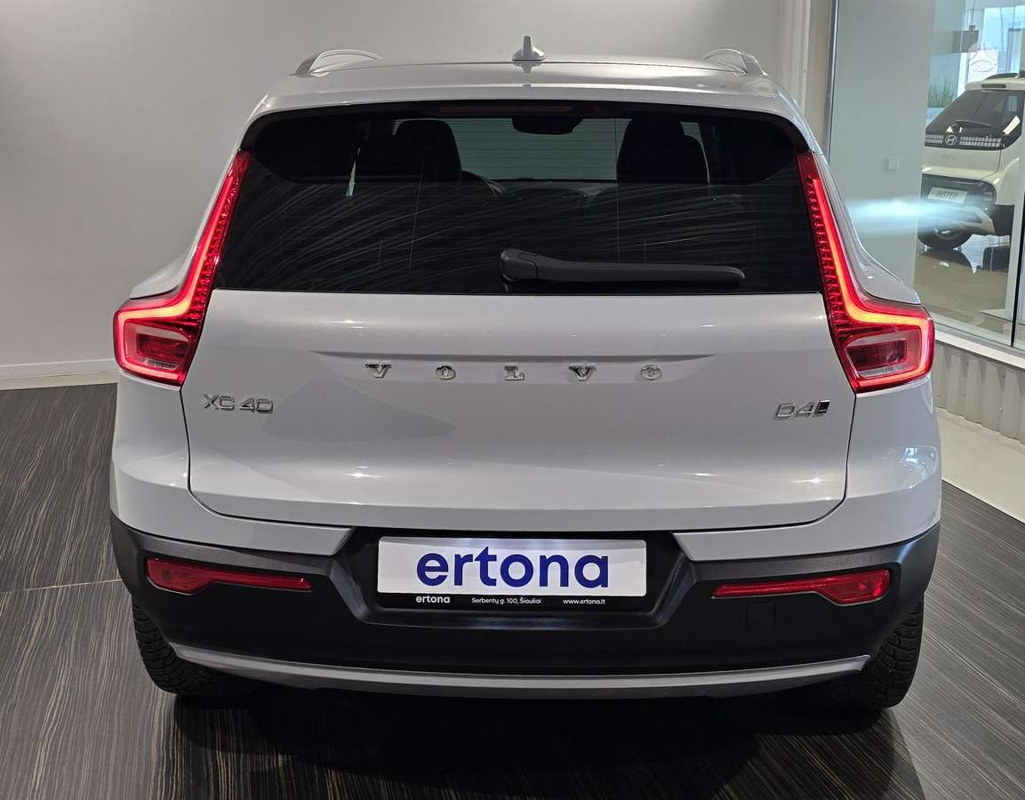Volvo XC40 - 8
