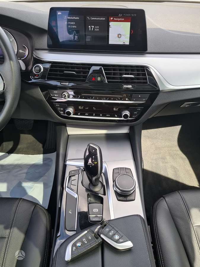 BMW 520, 2.0 l., universalas