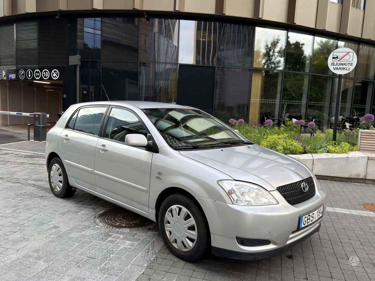 Toyota Corolla, 2.0 l., hatchback
