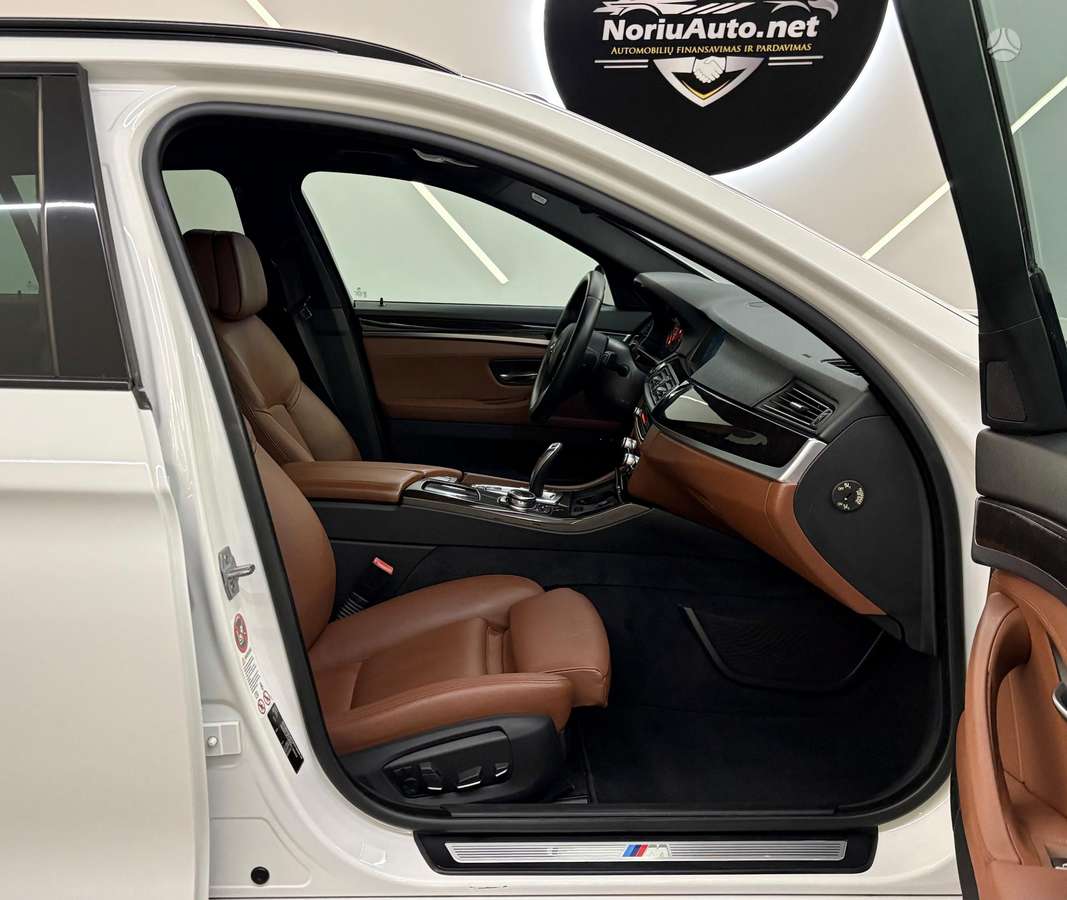 BMW 520, 2.0 l., wagon