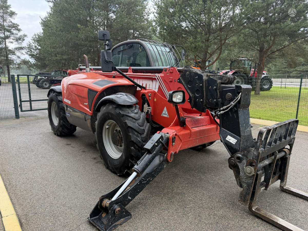 Manitou MT1840, self-propelled loaders