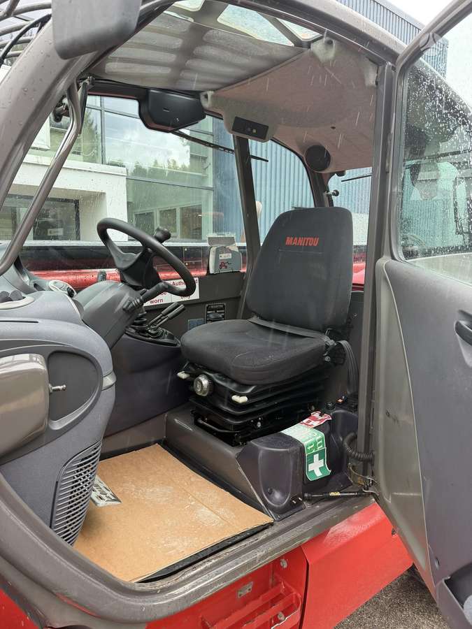 Manitou MT1840, self-propelled loaders