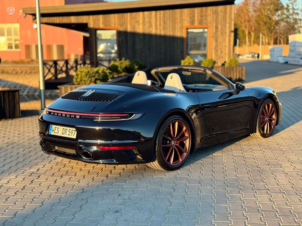 Porsche 911 - 2