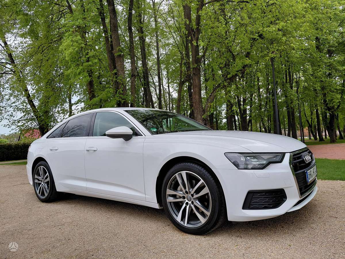 Audi A6, 2.0 l., Седан