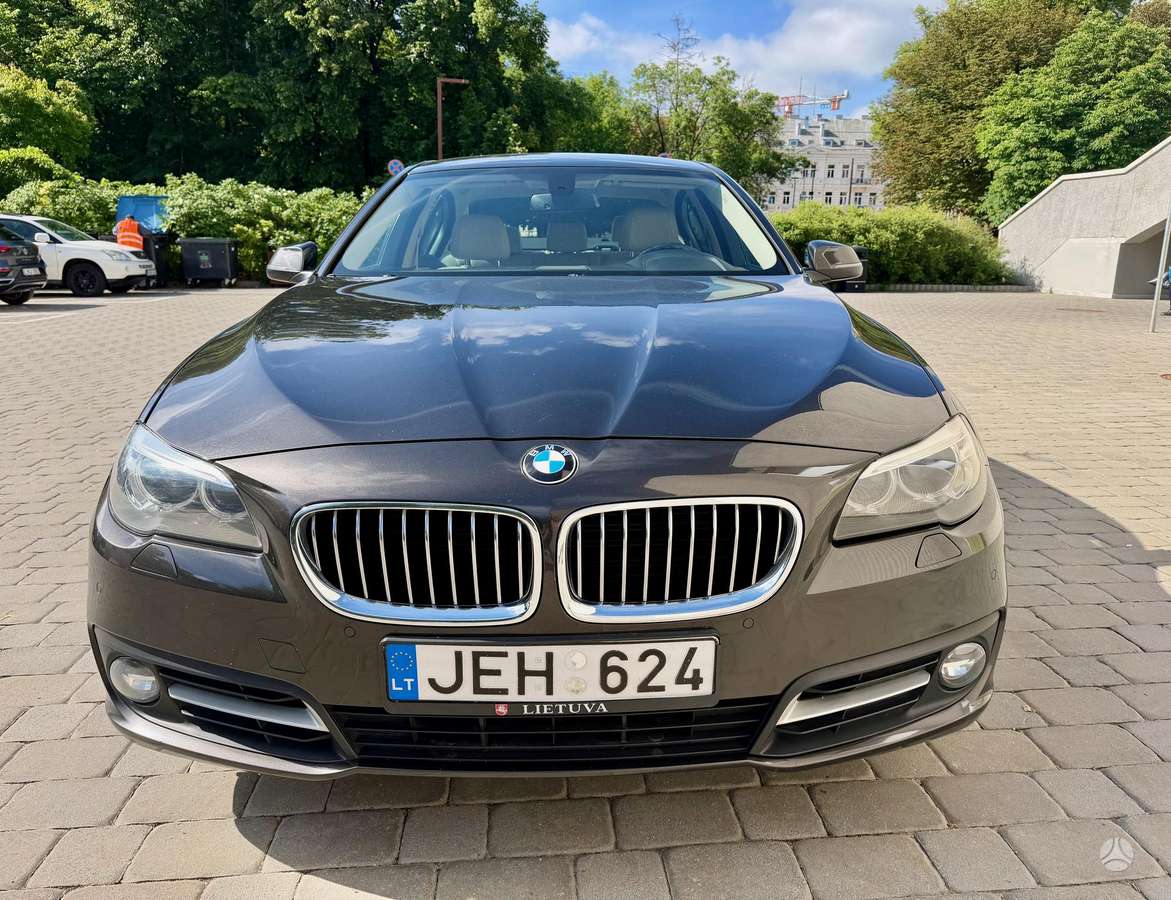 BMW 528, 2.0 l., Седан