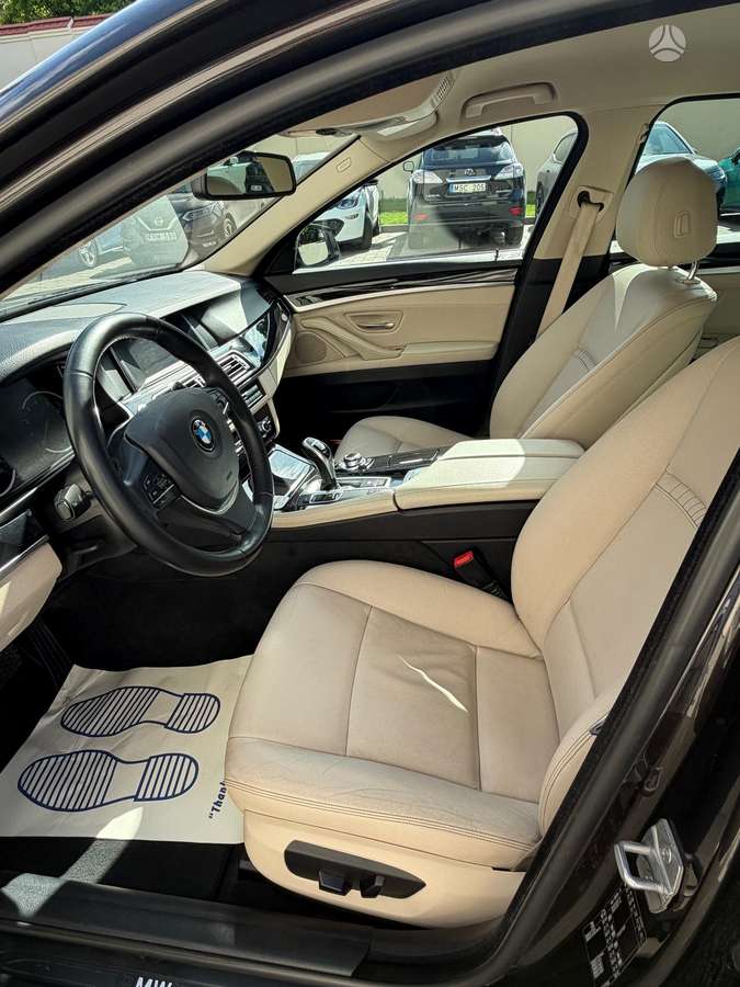 BMW 528, 2.0 l., Седан