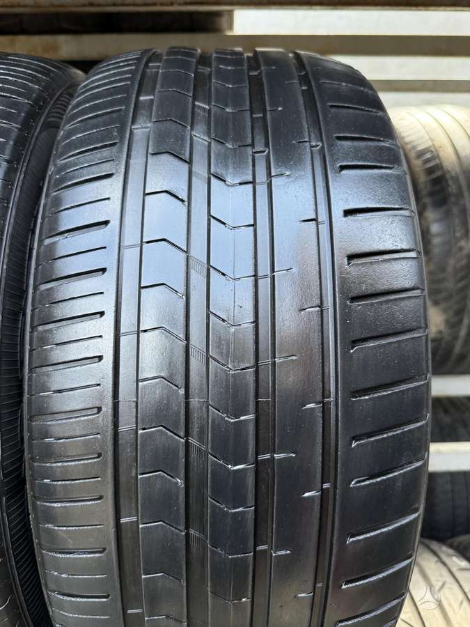 Vredestein, летние 245/40 R18