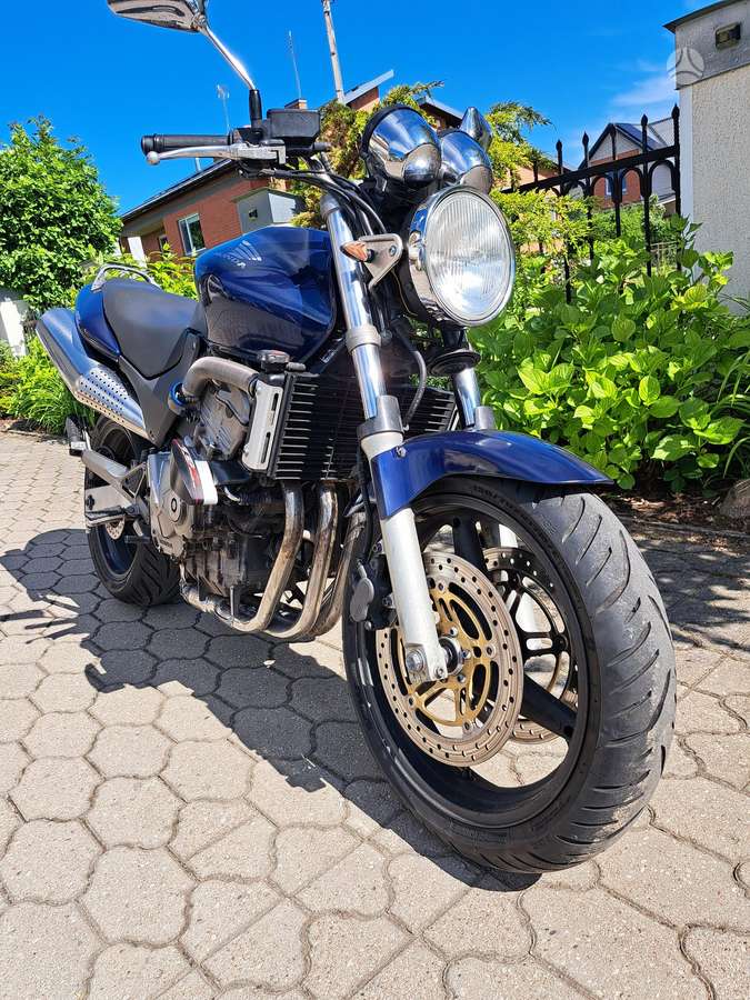 Honda CB 600cc, street / classic