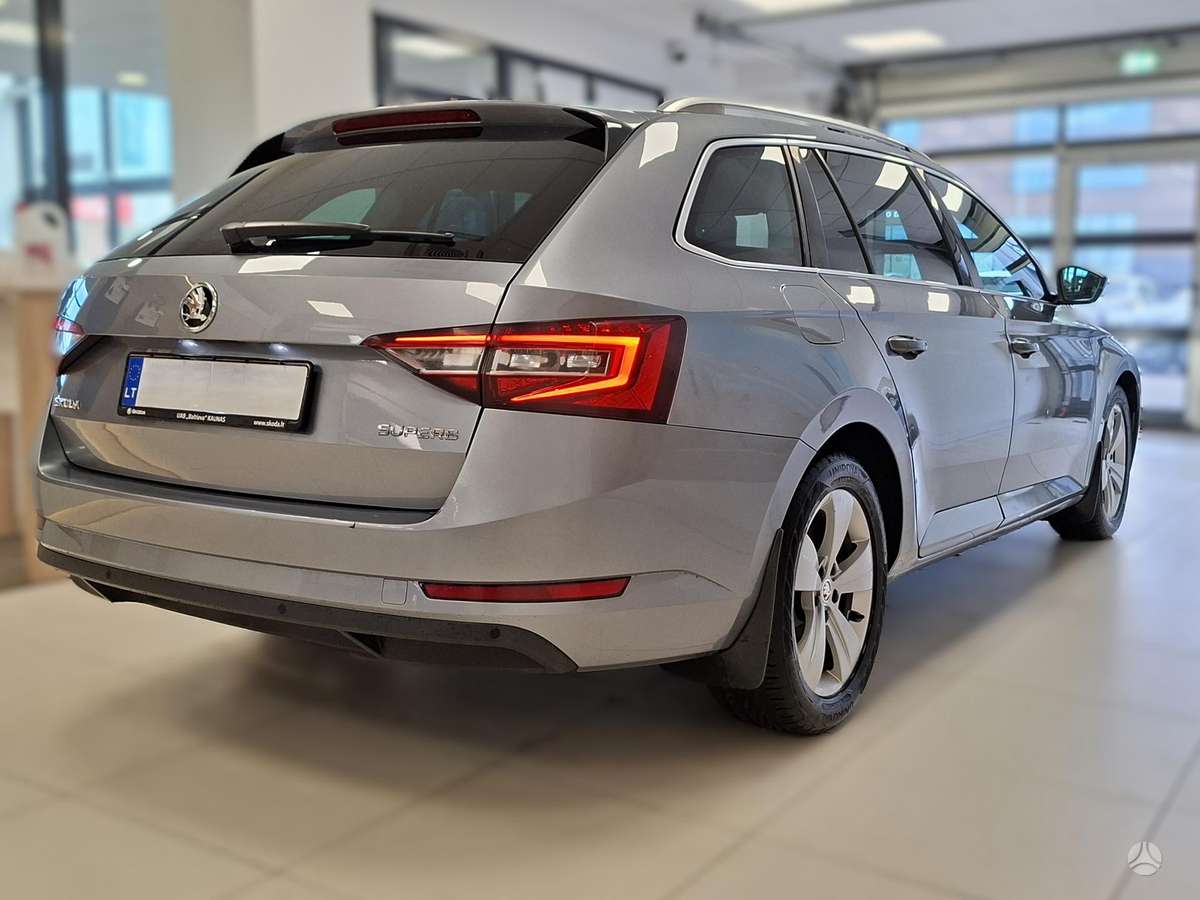 Skoda Superb, 2.0 l., wagon