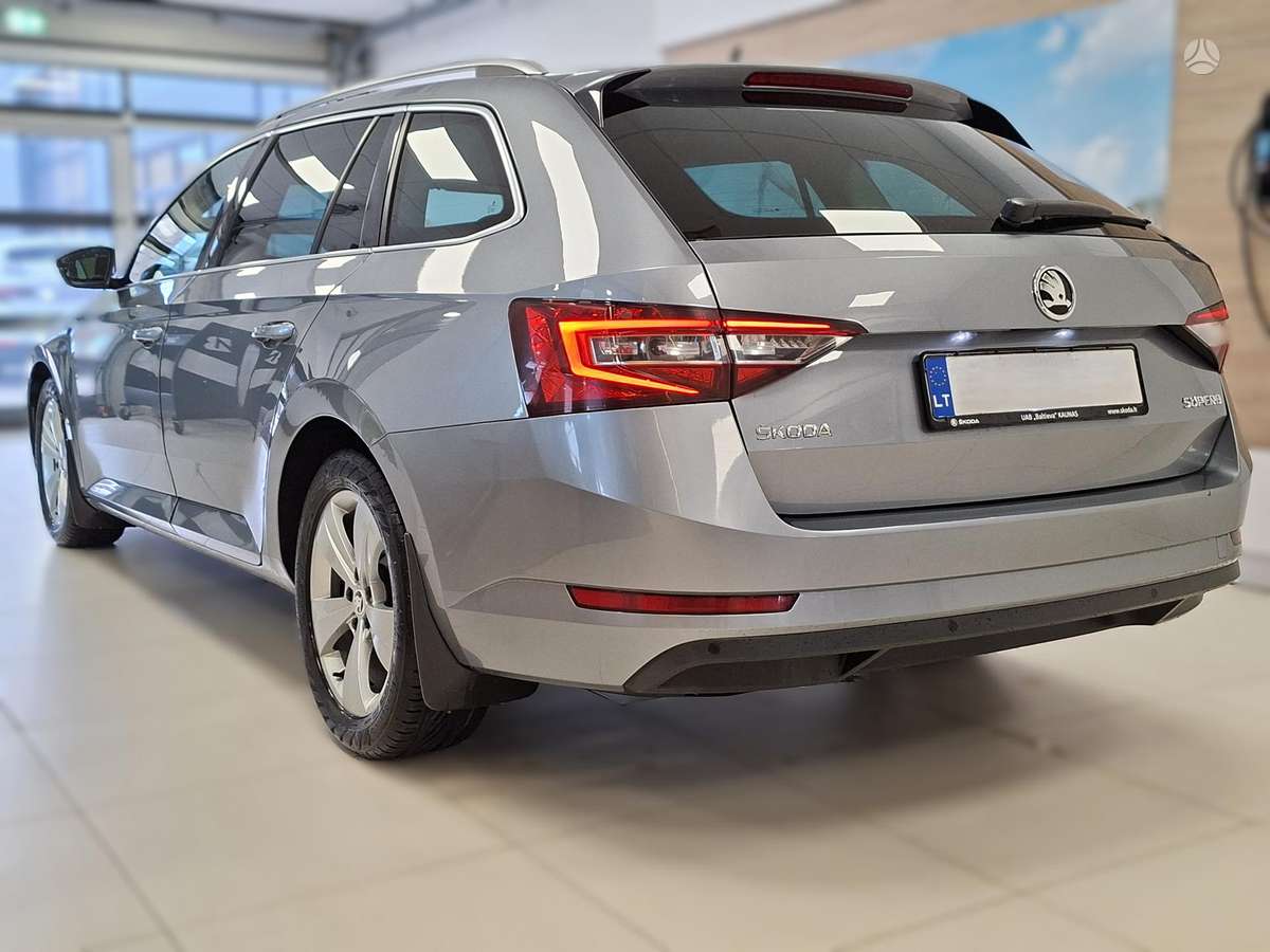 Škoda Superb - 6