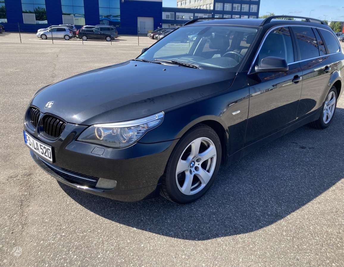 BMW 520, 2.0 l., universalas